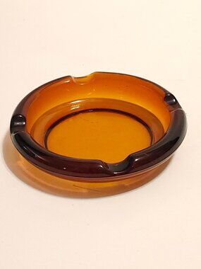 VINTAGE Round Dark Gold Amber 6 in Vintage Glass Ashtray Root Beer